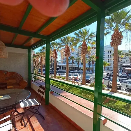 Americas House Apartman Arona