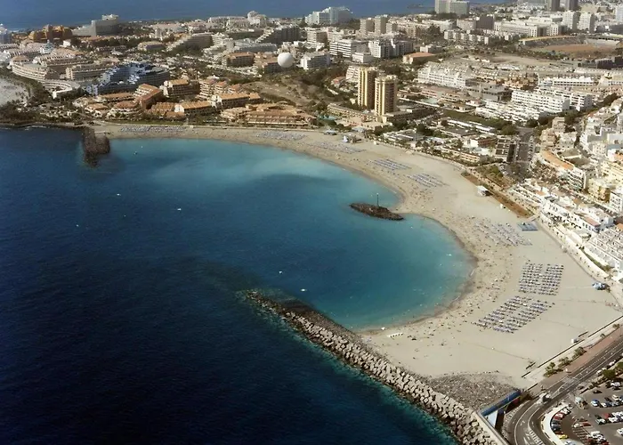 Americas House * أرونا